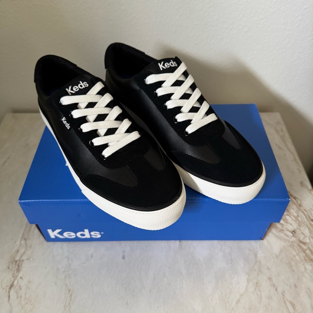Keds Women’s Jump Kick T-Toe Lace-Up